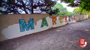 Fresque collective réalisée par les enfants du groupe scolaire Marcel Grillon - La Réole - 30 x 2 m - Juin 2025